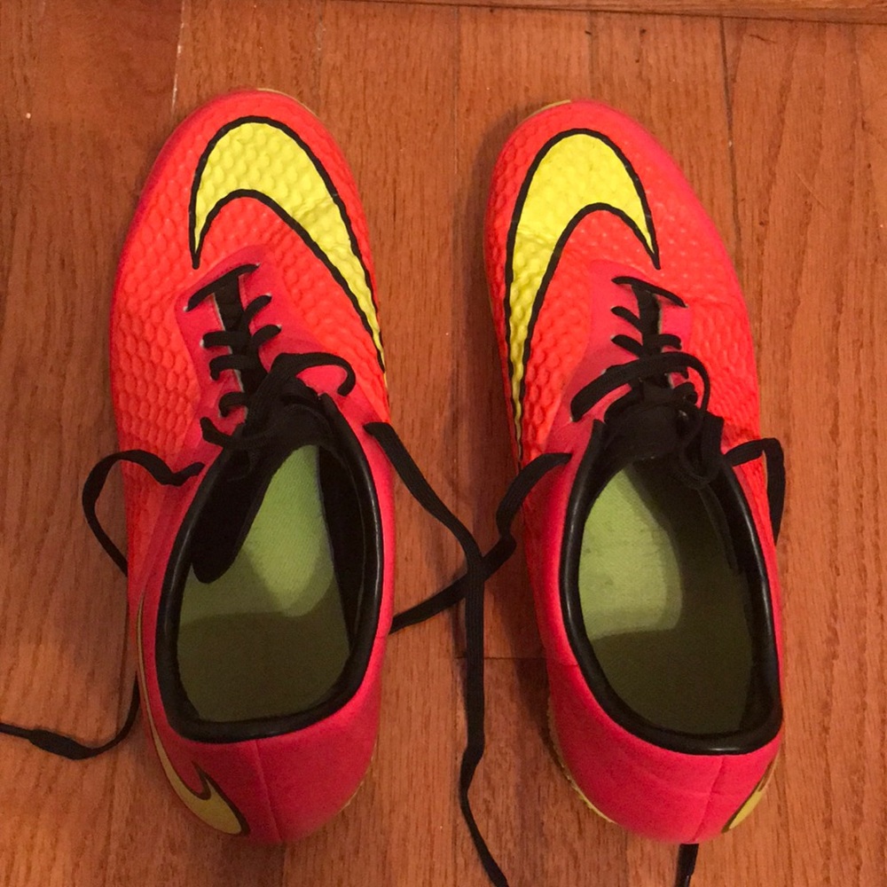 Women’s indoor Nike soccer shoes
